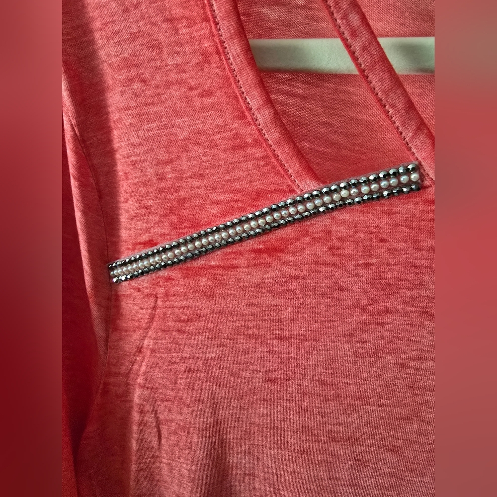 Juicy Couture Pink Rhinestone Cutout Tee – Size XL - Picture 4 of 6